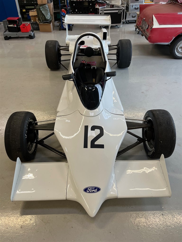 Reynard 86SF